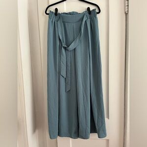 HALARA Elegant Teal Flair Leg Pants